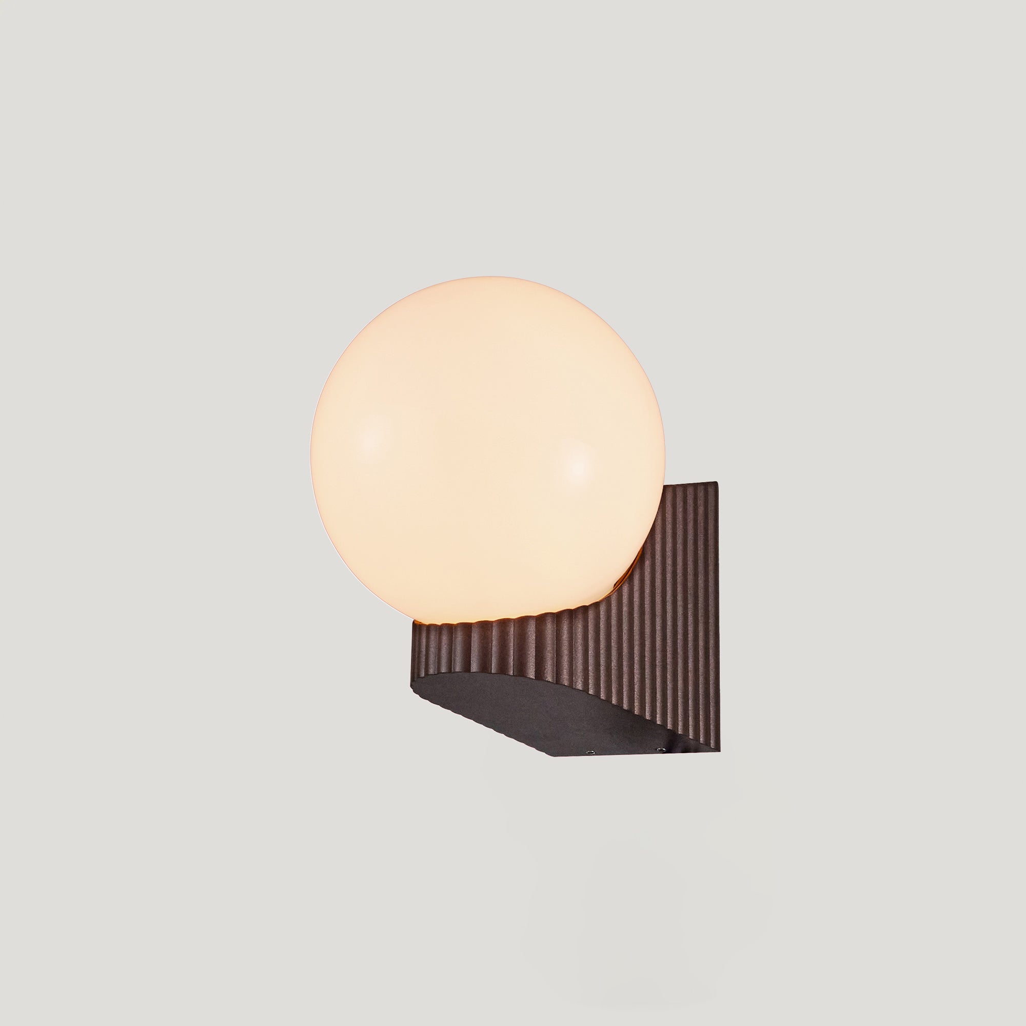 Plank Hardware Lighting HAYLEY Wall Light